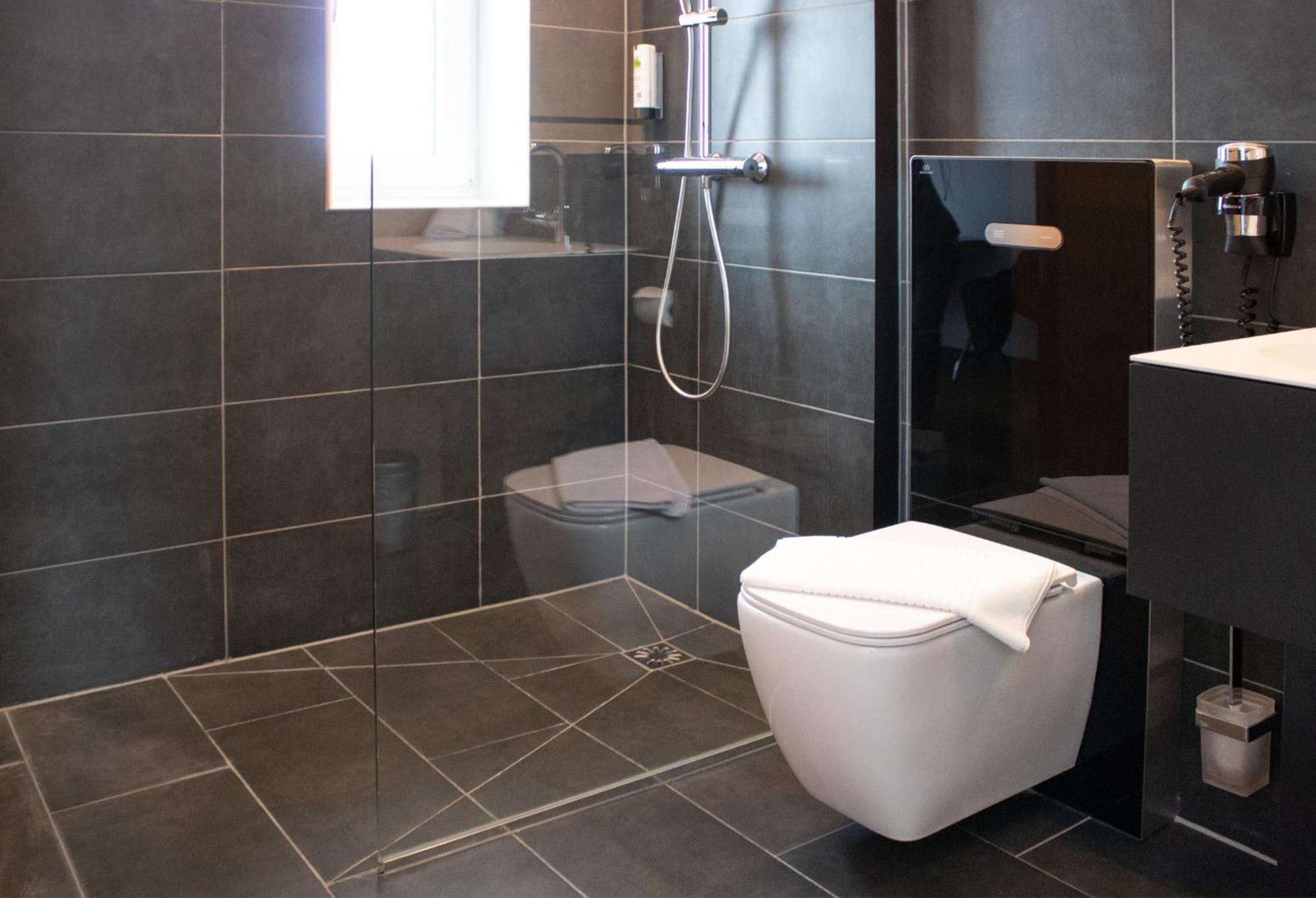 Slue Hotel By Wmm Hotels Schlüchtern Extérieur photo