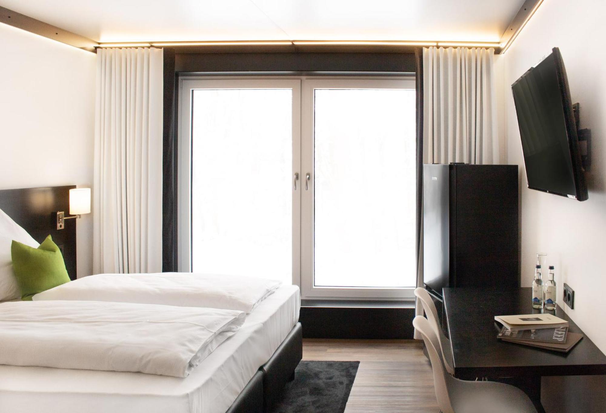 Slue Hotel By Wmm Hotels Schlüchtern Extérieur photo